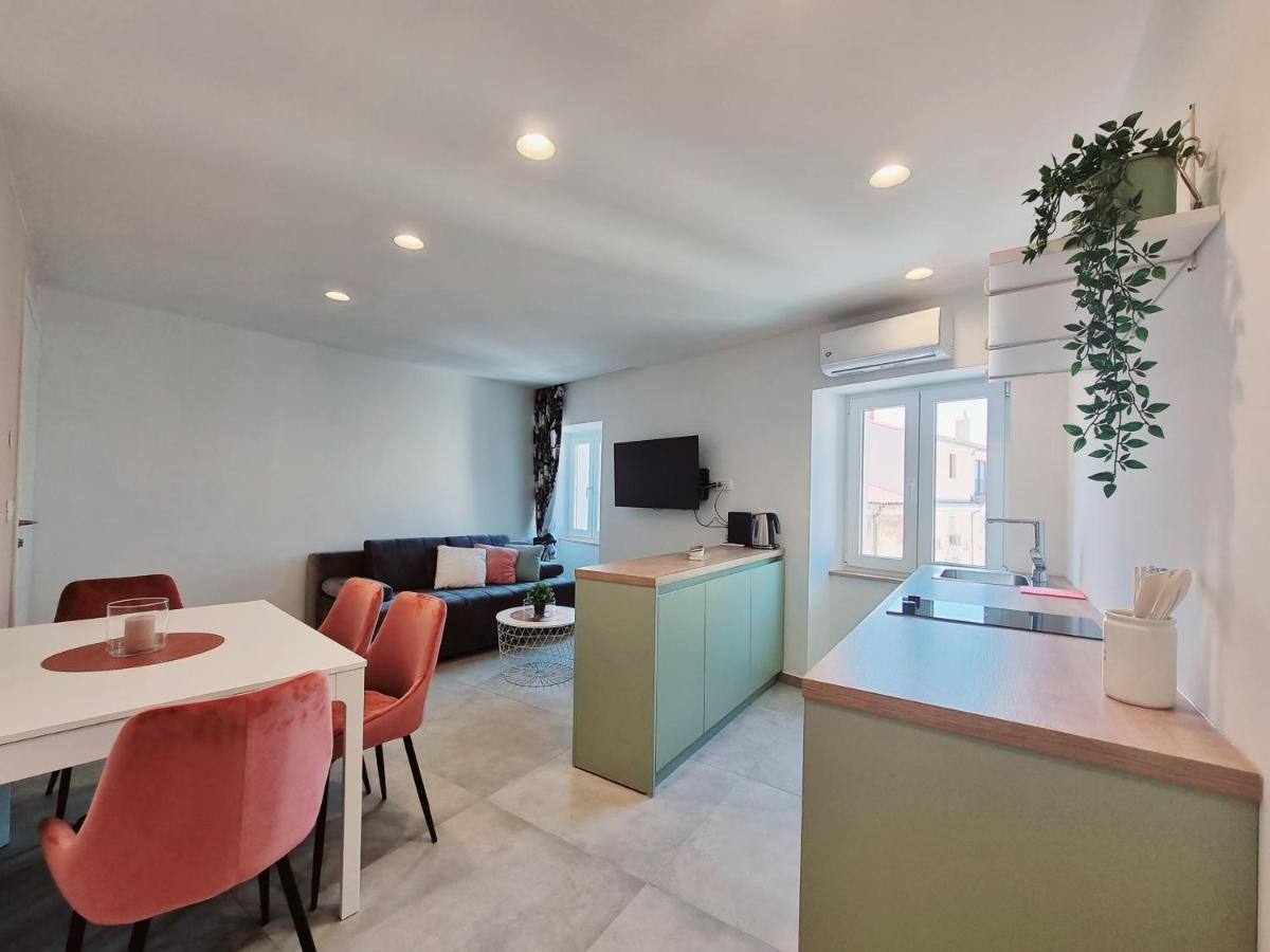 As Deluxe Apartments Пиран Экстерьер фото